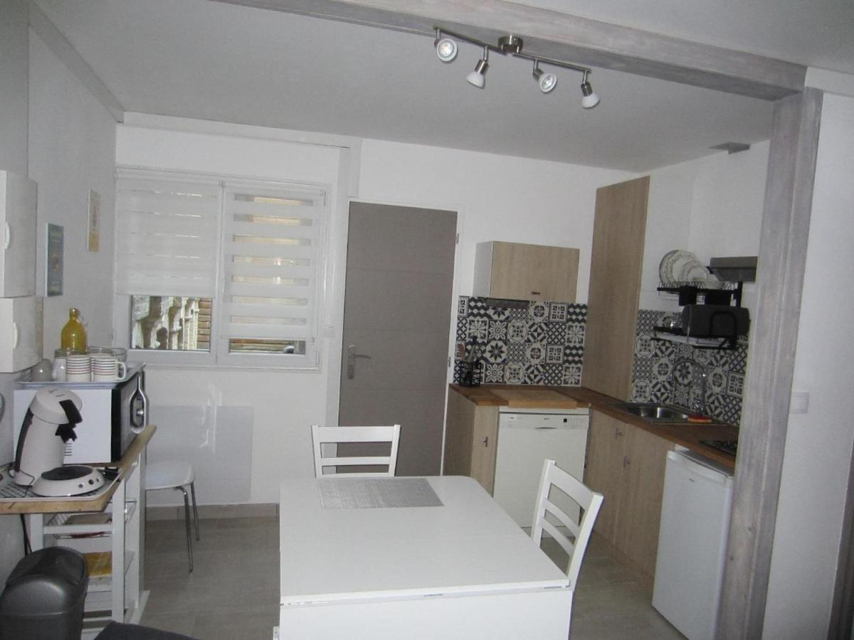 Studio Hyper Centre Avec Terrasse A 1 Rue De La Plage Et2 Apartment Dieppe Bagian luar foto